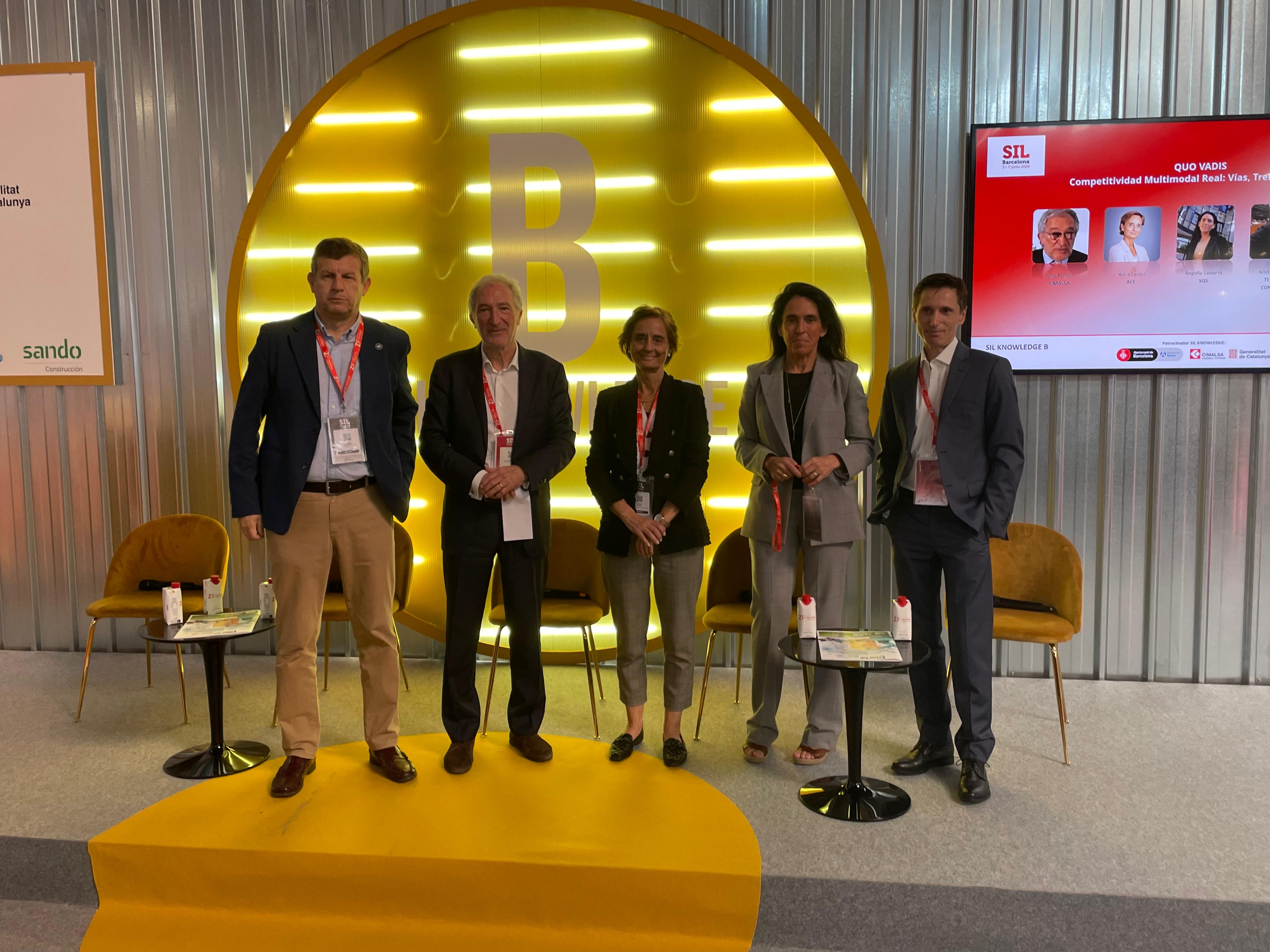 CIMALSA ofereix un servei de consultoria amb solucions a mida per pujar les mercaderies al tren